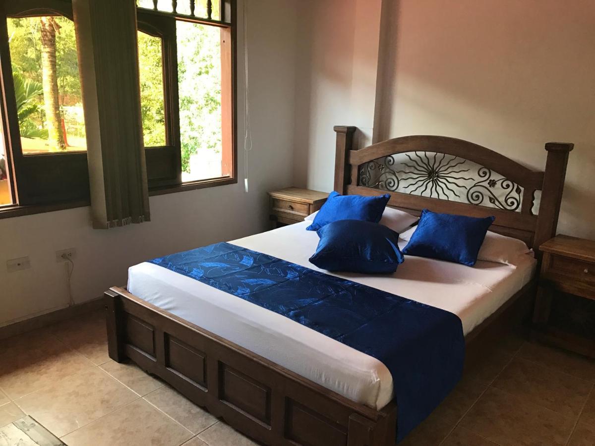Hotel Casa Baquero El Cairo  Ngoại thất bức ảnh