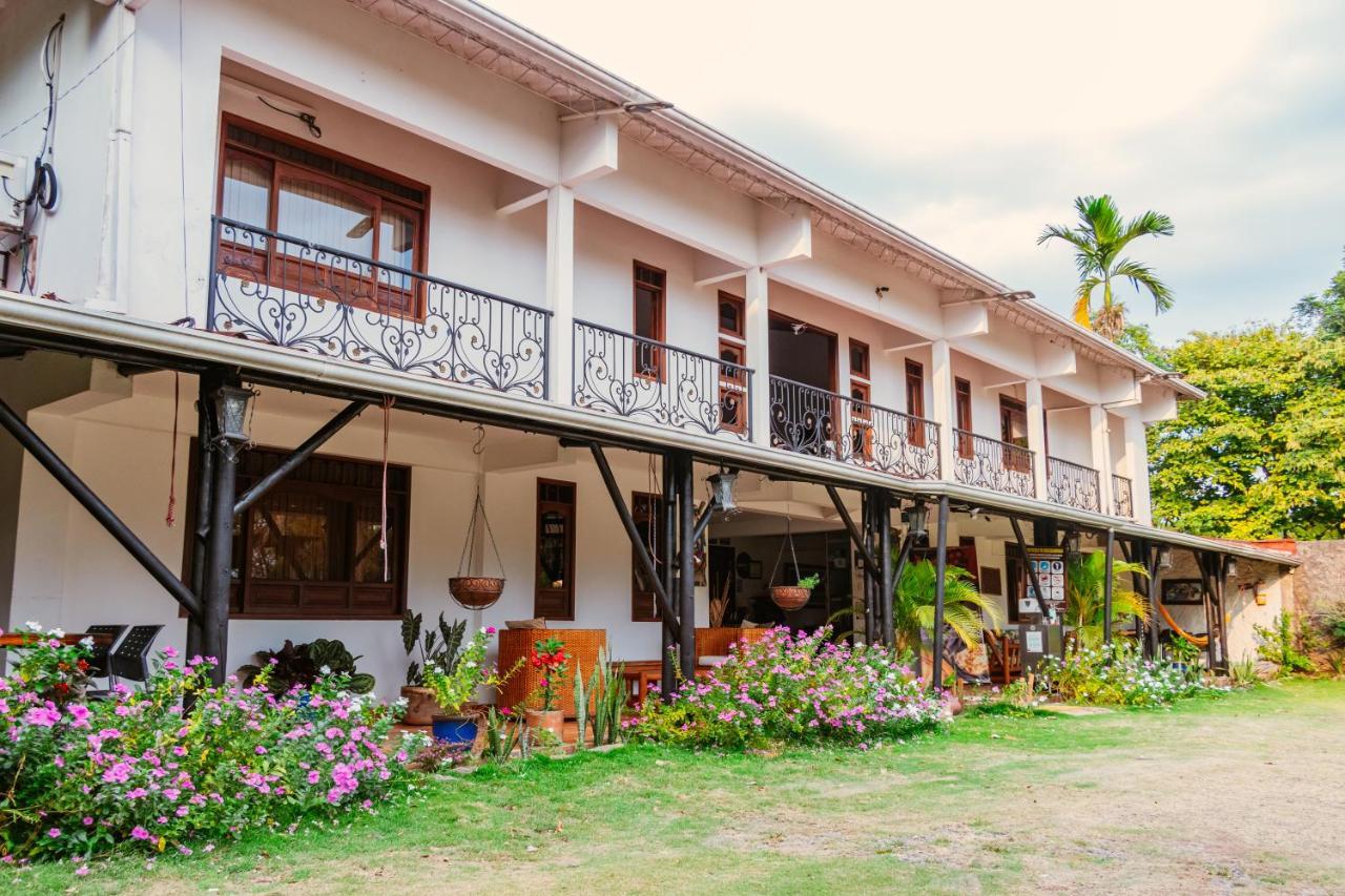 Hotel Casa Baquero El Cairo  Ngoại thất bức ảnh